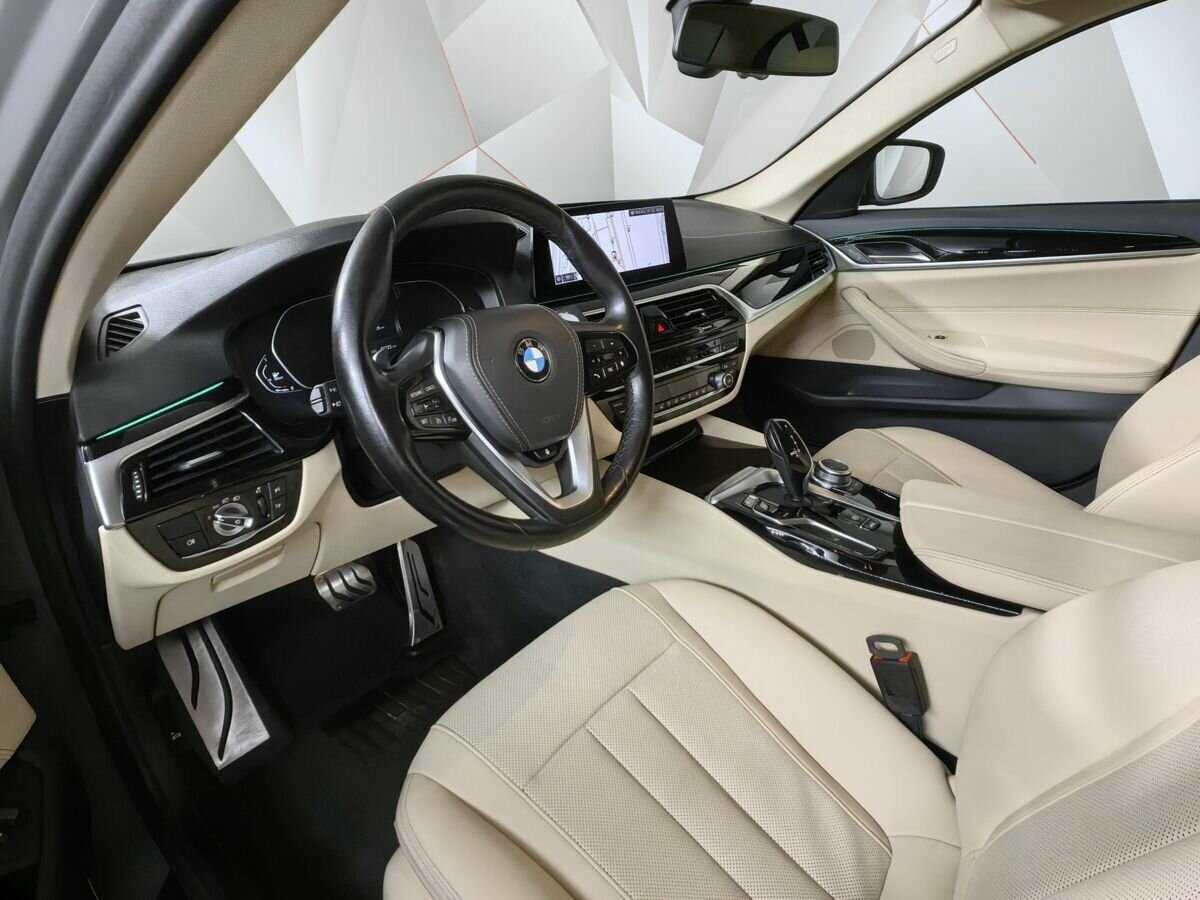 Купить BMW 5 серии с пробегом. Фото: #13