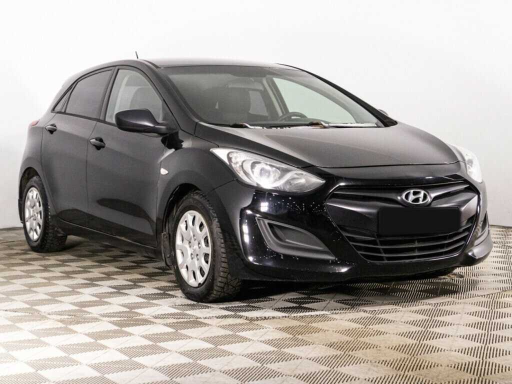 Купить Hyundai i30 с пробегом. Фото: #2