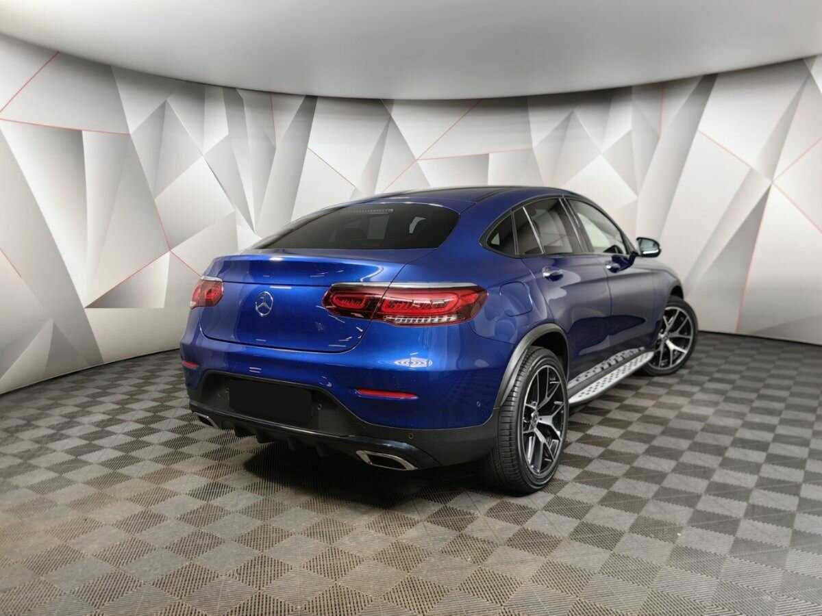 Купить Mercedes-Benz GLC с пробегом. Фото: #1