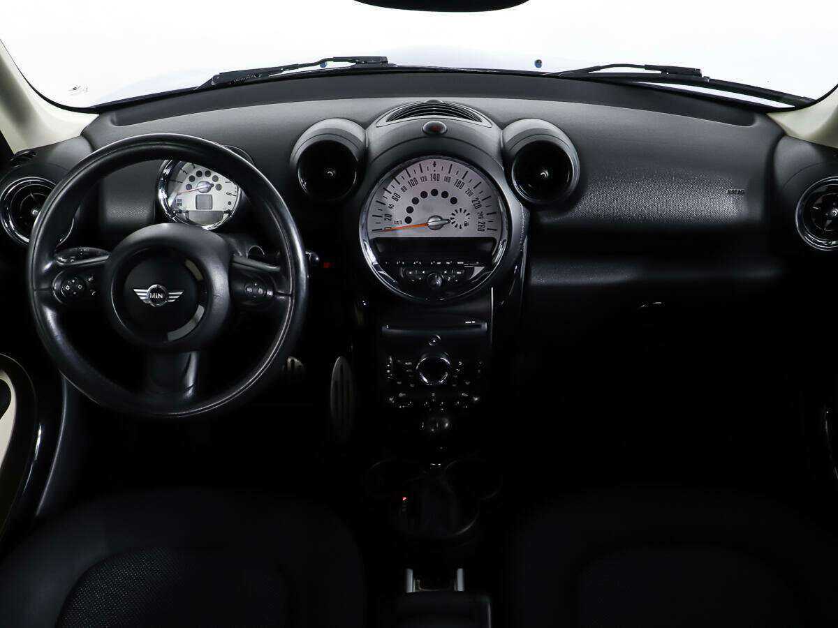 Купить Mini Countryman с пробегом. Фото: #10