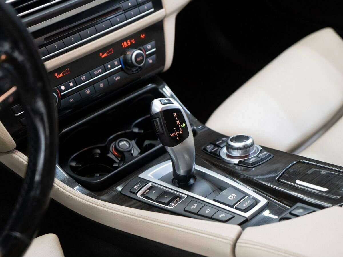 Купить BMW 5 серии с пробегом. Фото: #11