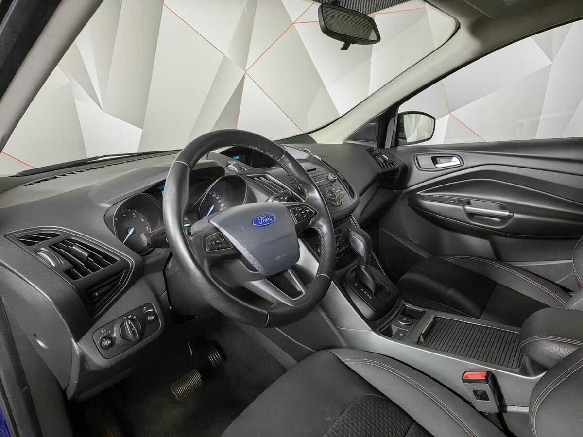 Купить Ford Kuga с пробегом. Фото: #13