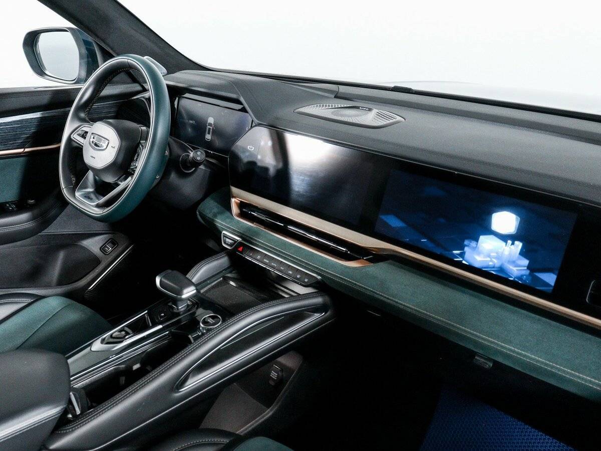 Купить Geely Monjaro с пробегом. Фото: #8