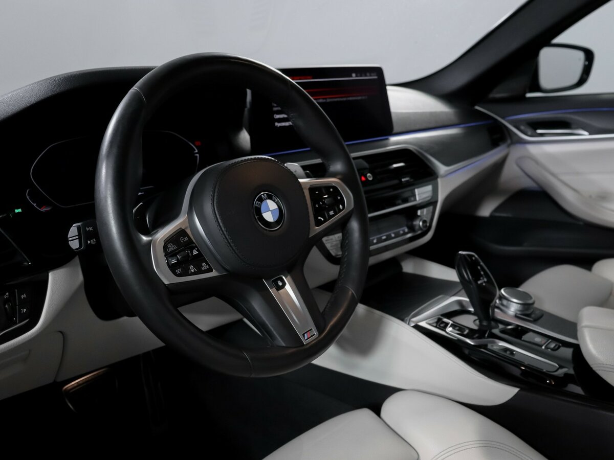 Купить BMW 5 серии с пробегом. Фото: #12