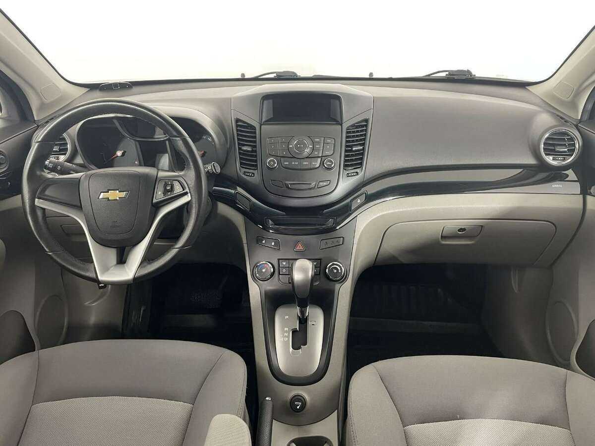 Купить Chevrolet Orlando с пробегом. Фото: #6