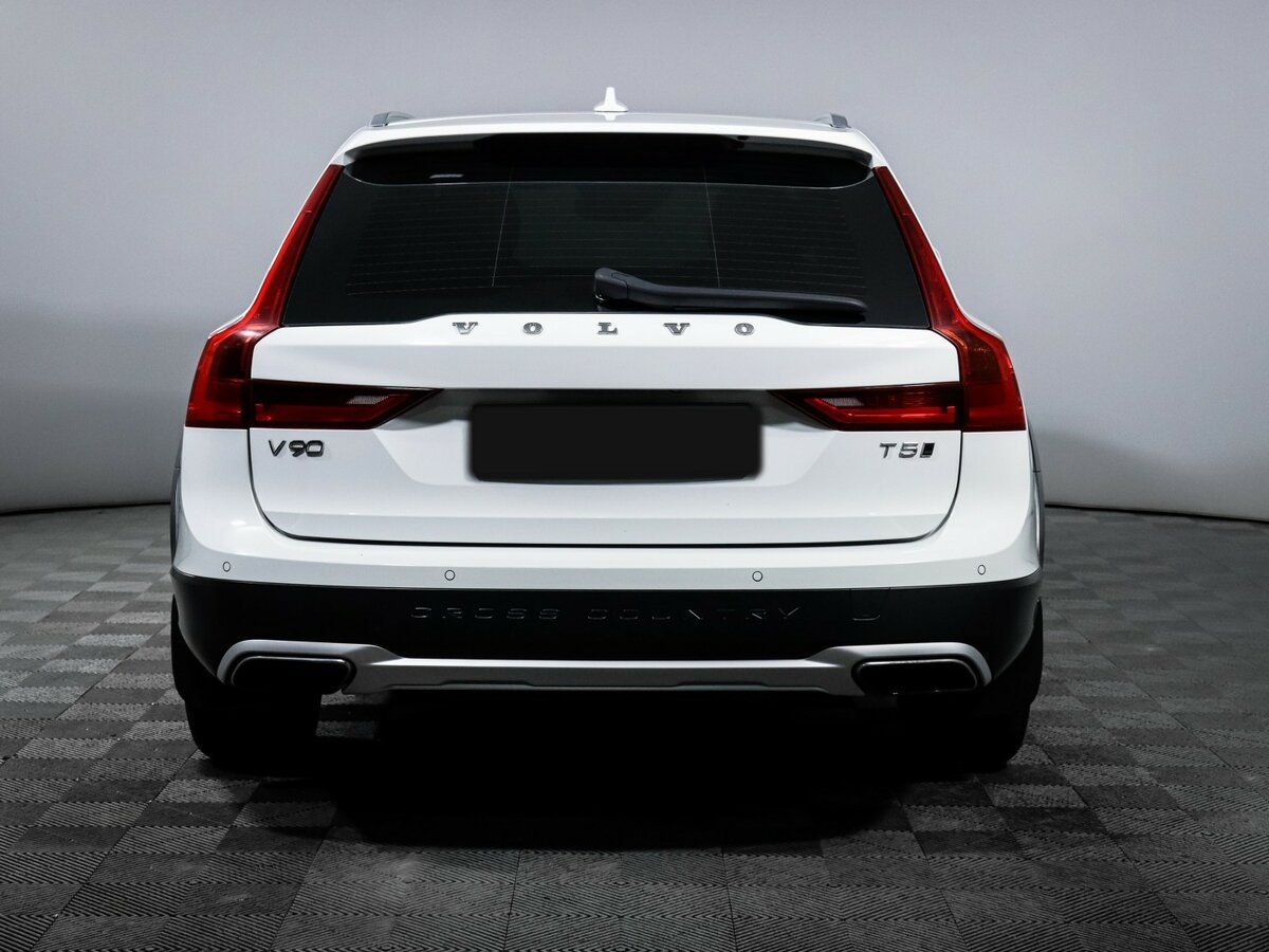 Купить Volvo V90 Cross Country с пробегом. Фото: #5