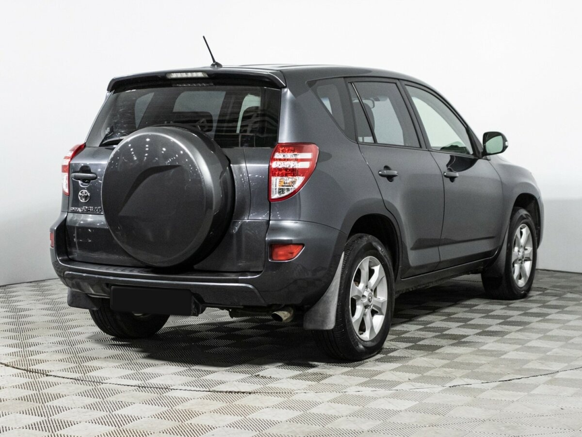 Купить Toyota RAV4 с пробегом. Фото: #4