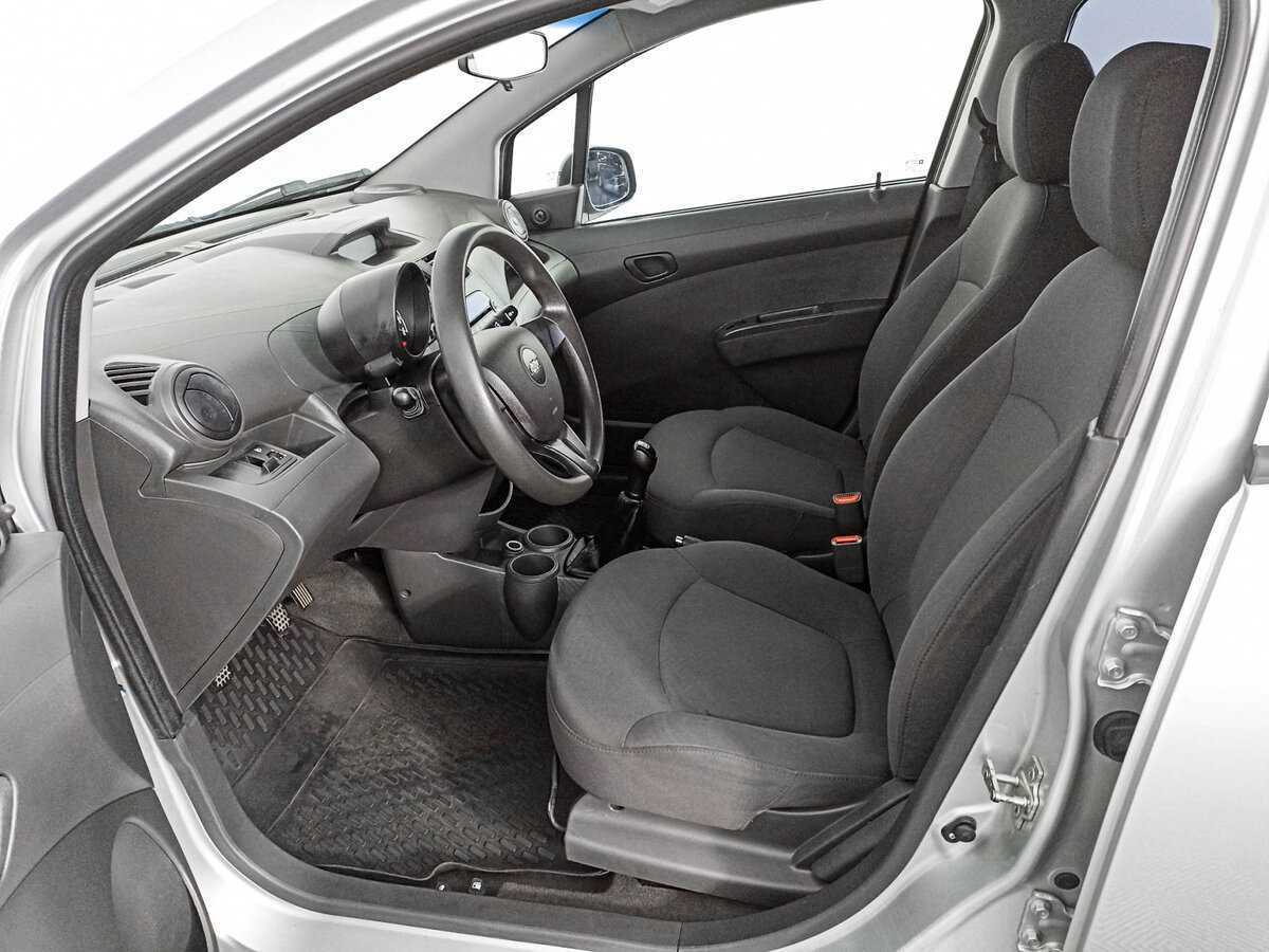 Купить Chevrolet Spark с пробегом. Фото: #13