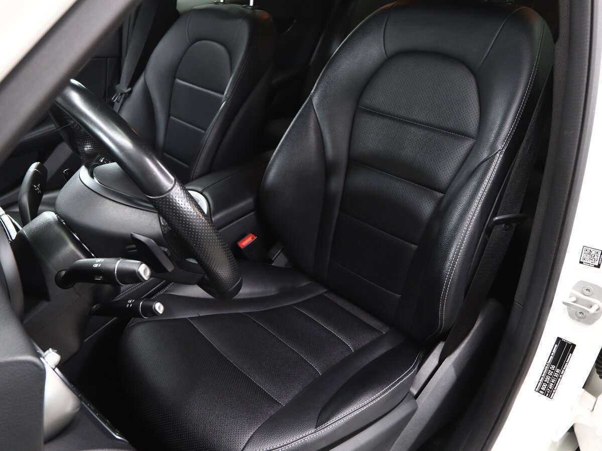 Купить Mercedes-Benz GLC с пробегом. Фото: #19