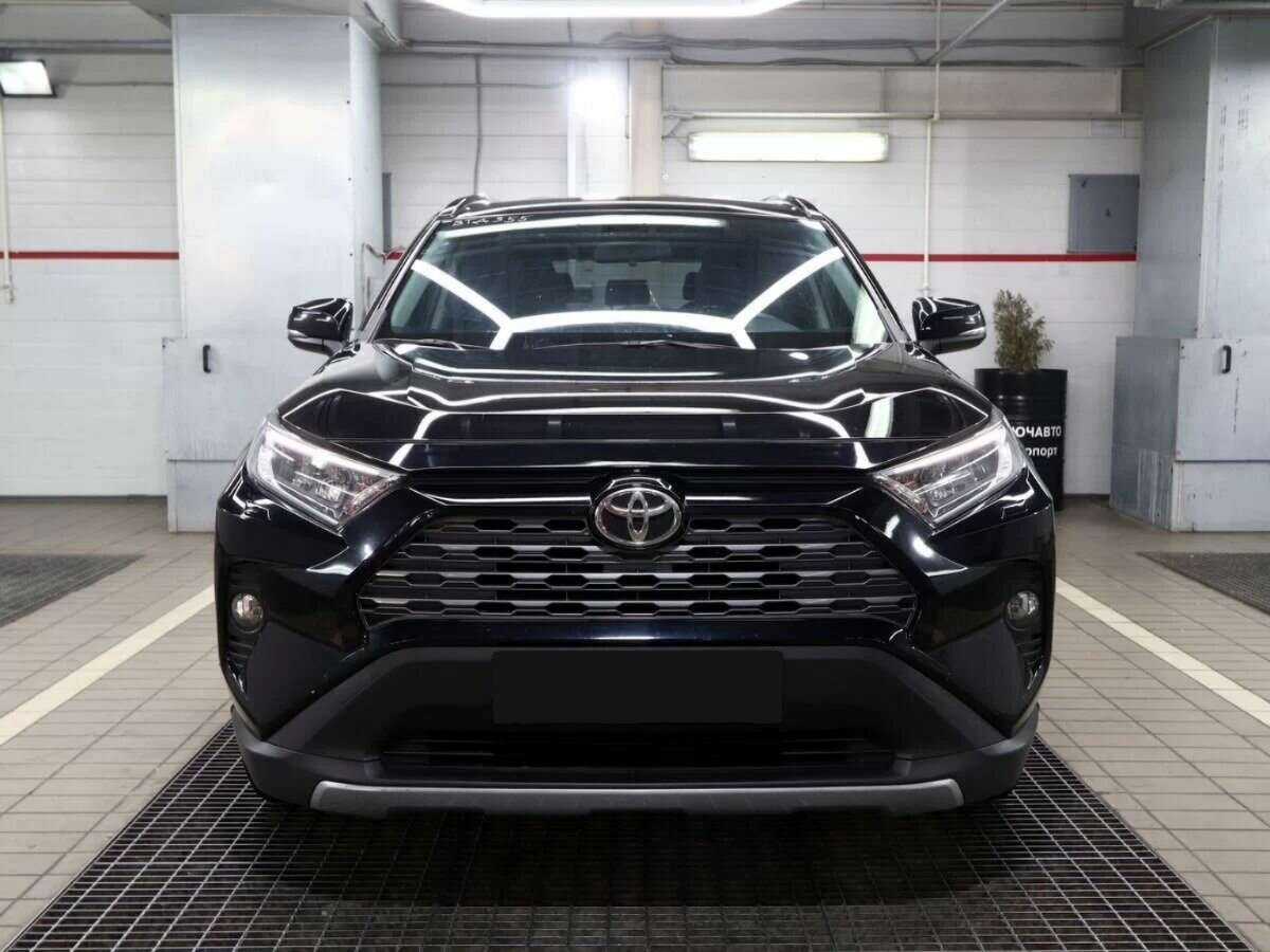 Купить Toyota RAV4 с пробегом. Фото: #1