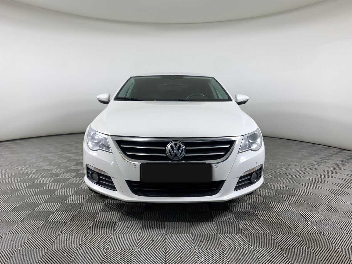 Купить Volkswagen Passat CC с пробегом. Фото: #1