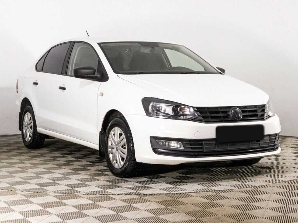 Купить Volkswagen Polo с пробегом. Фото: #2