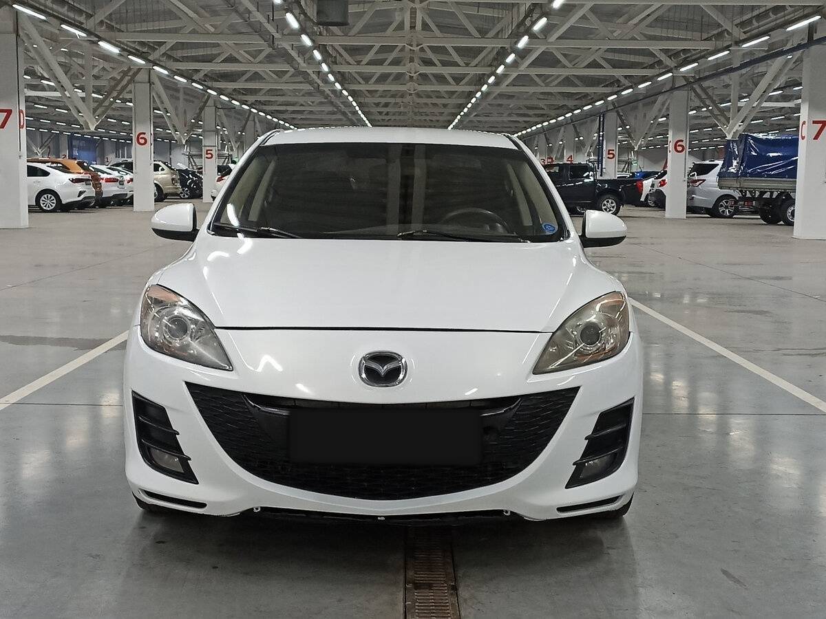 Купить Mazda 3 с пробегом. Фото: #1