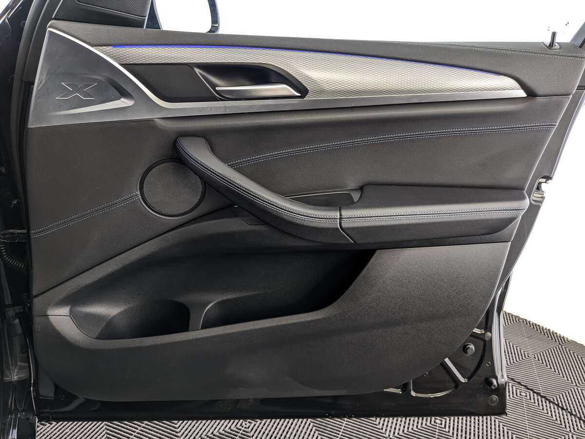 Купить BMW X3 с пробегом. Фото: #20