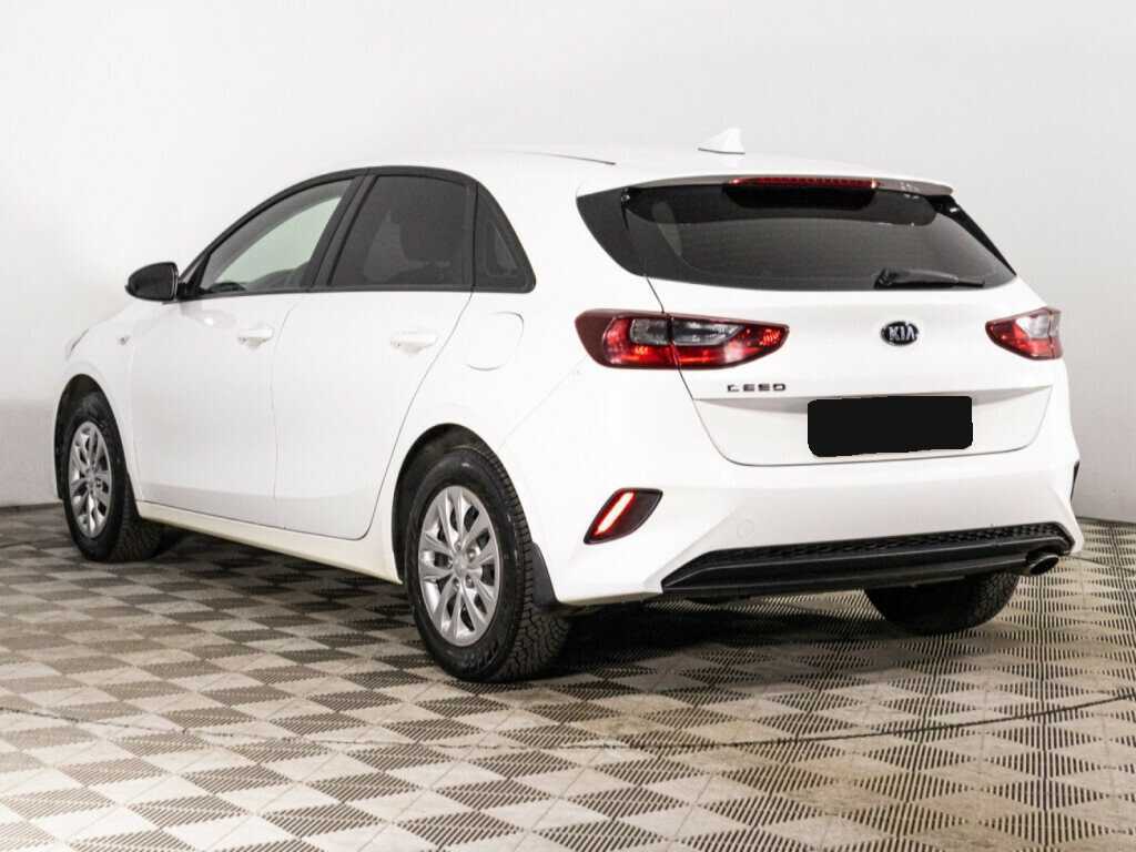 Купить Kia Ceed с пробегом. Фото: #6