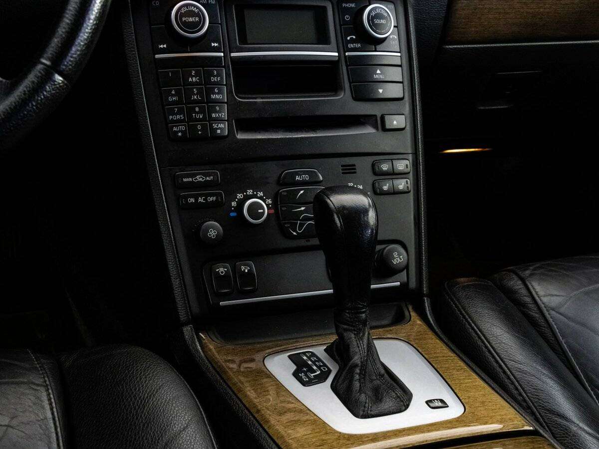 Купить Volvo XC90 с пробегом. Фото: #13