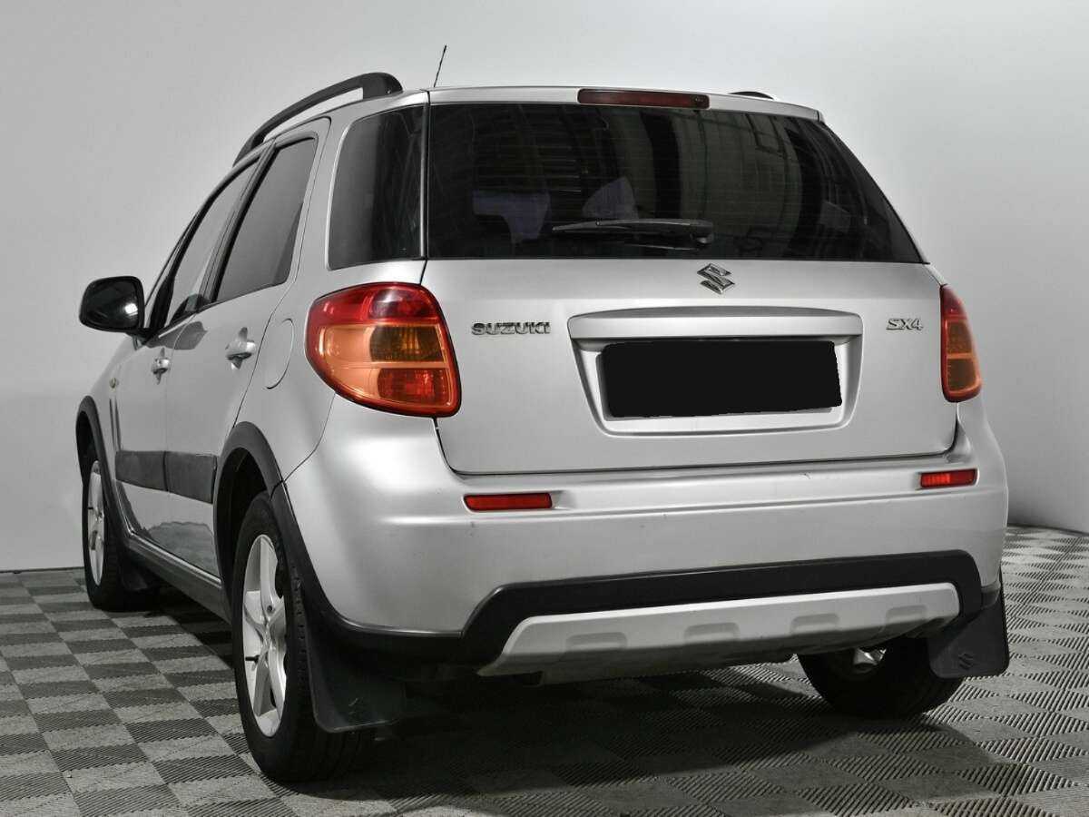 Купить Suzuki SX4 с пробегом. Фото: #5