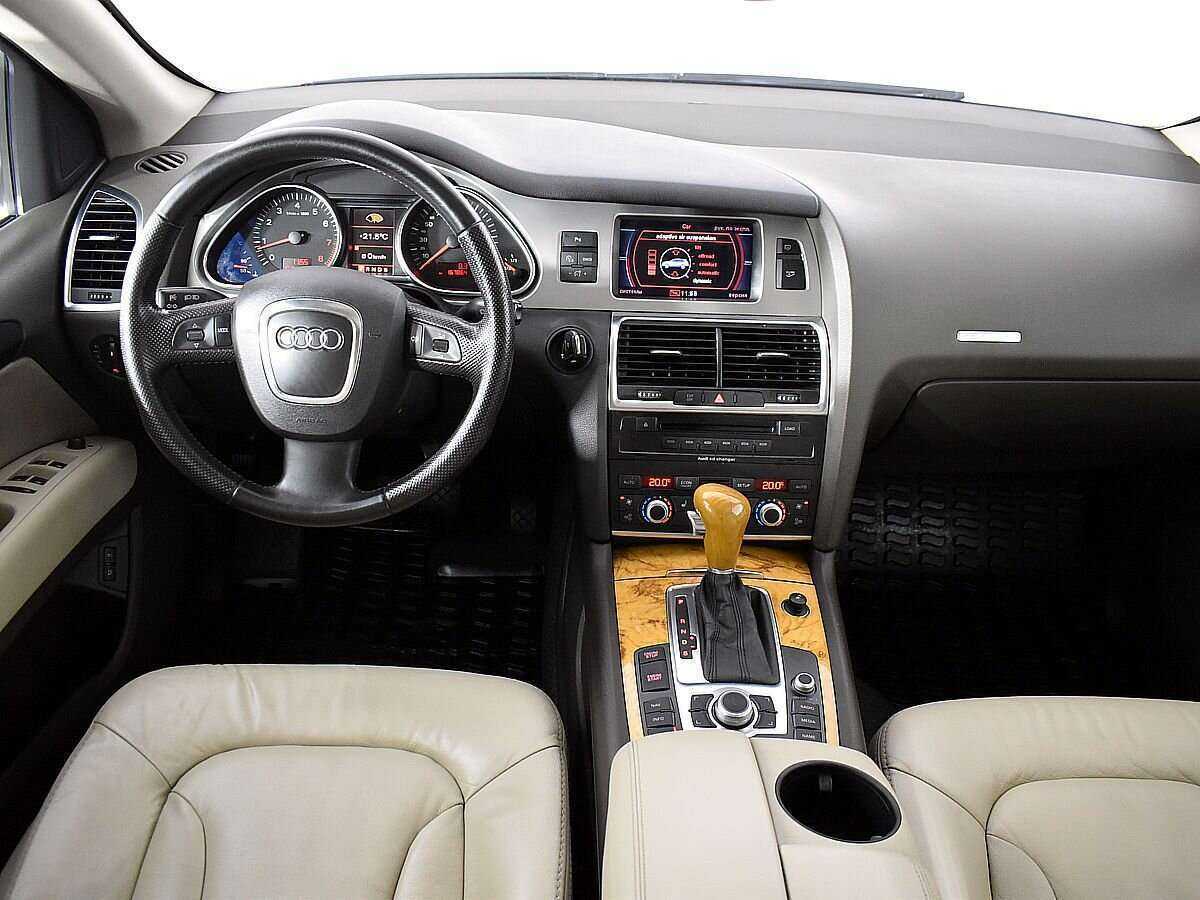 Купить Audi Q7 с пробегом. Фото: #9