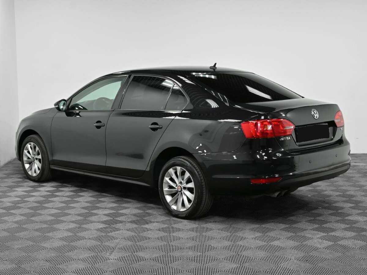 Купить Volkswagen Jetta с пробегом. Фото: #3