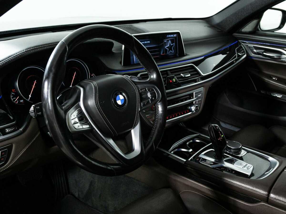 Купить BMW 7 серии с пробегом. Фото: #10