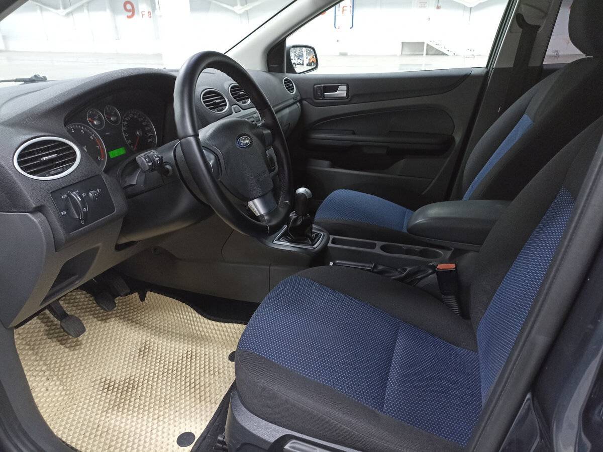 Купить Ford Focus с пробегом. Фото: #15