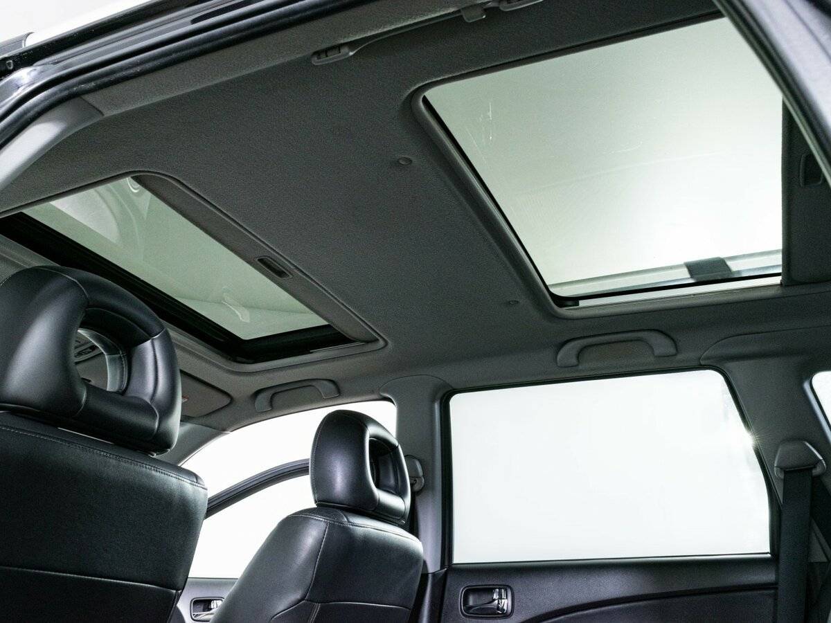 Купить Mitsubishi Outlander с пробегом. Фото: #10