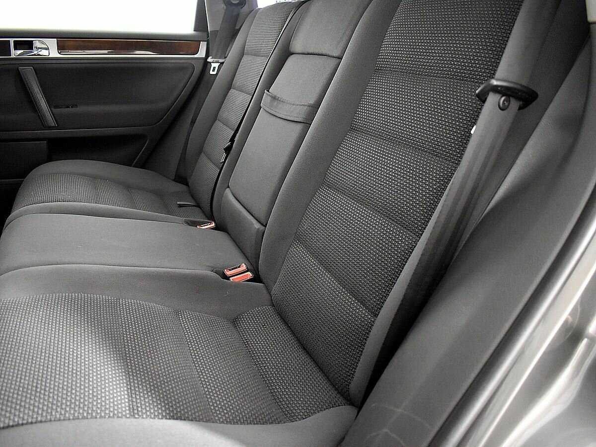 Купить Volkswagen Touareg с пробегом. Фото: #8