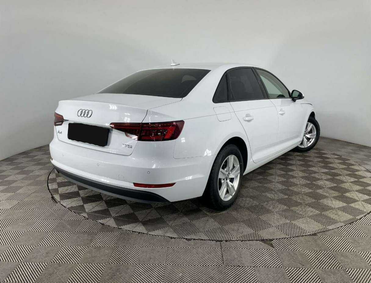 Купить Audi A4 с пробегом. Фото: #5