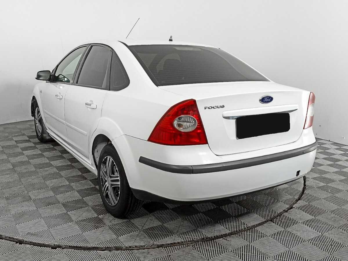 Купить Ford Focus с пробегом. Фото: #5