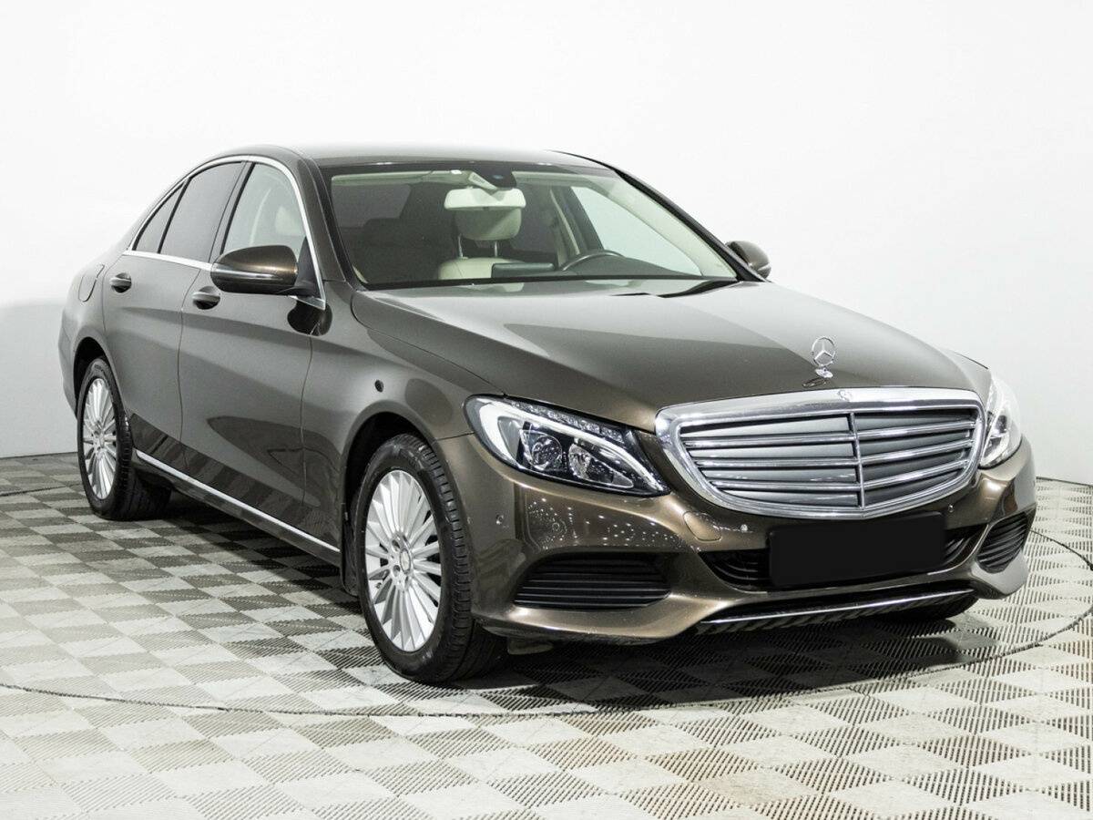 Купить Mercedes-Benz C-Класс с пробегом. Фото: #2