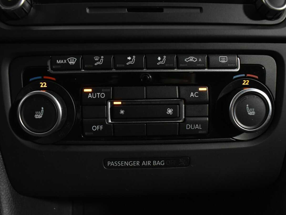Купить Volkswagen Golf с пробегом. Фото: #15