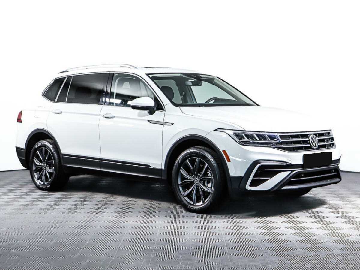 Купить Volkswagen Tiguan с пробегом. Фото: #2