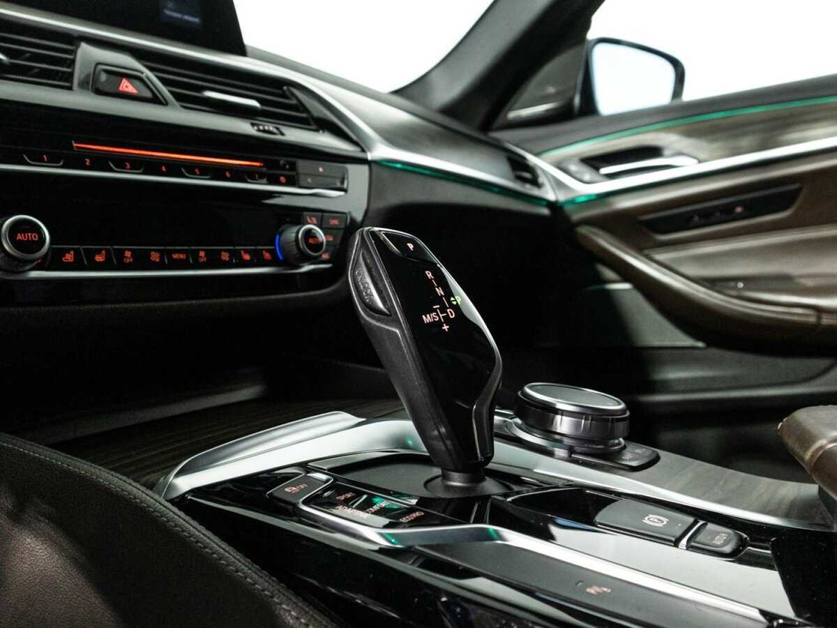 Купить BMW 5 серии с пробегом. Фото: #24