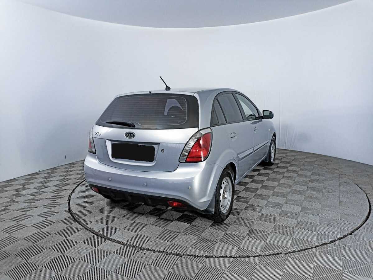 Купить Kia Rio с пробегом. Фото: #4