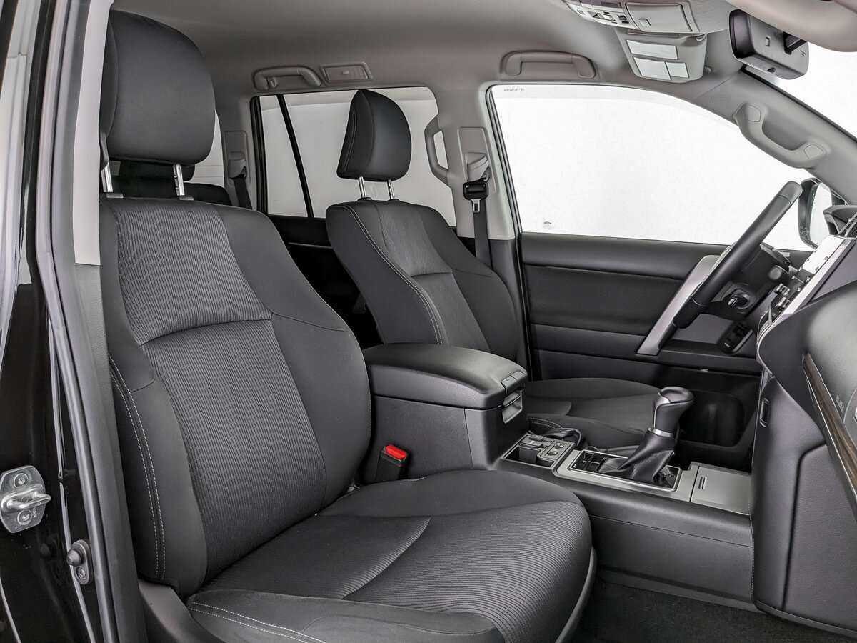 Купить Toyota Land Cruiser Prado с пробегом. Фото: #16