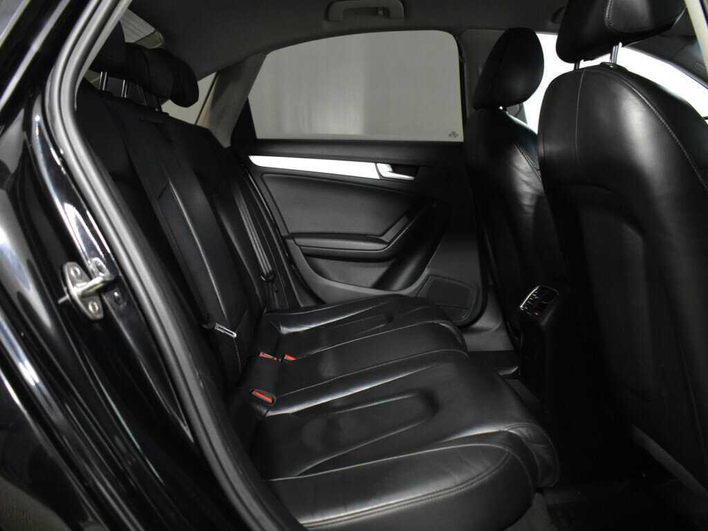 Купить Audi A4 с пробегом. Фото: #9