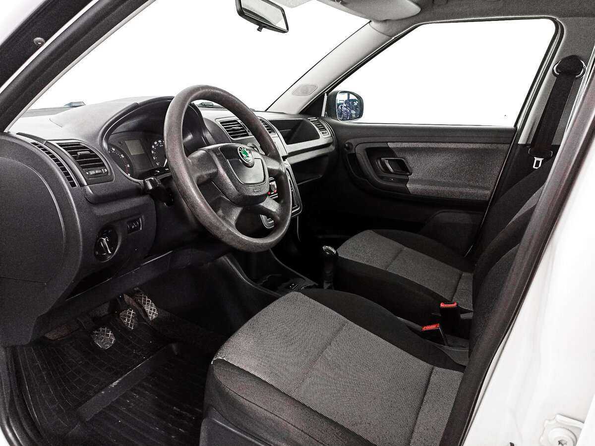 Купить Skoda Fabia с пробегом. Фото: #13