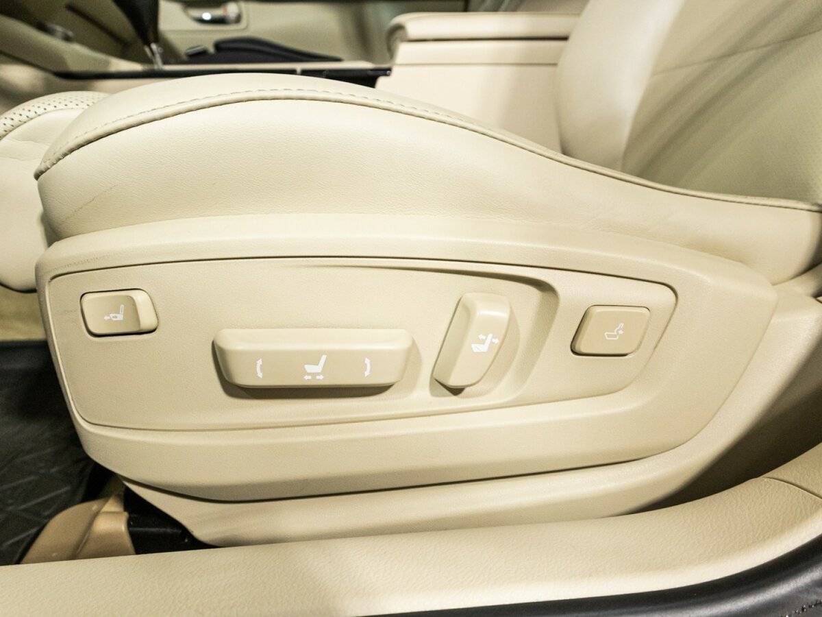 Купить Lexus ES с пробегом. Фото: #14