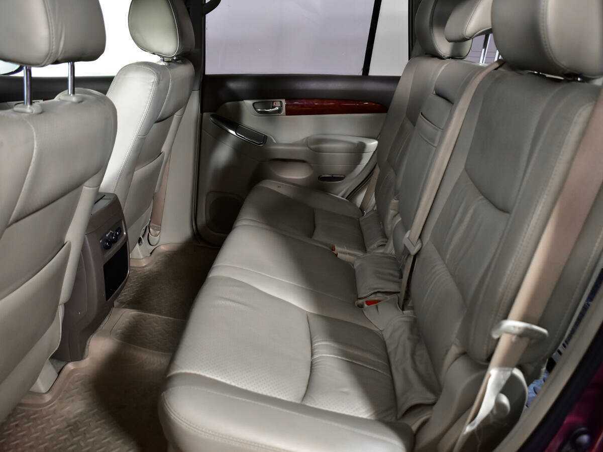 Купить Toyota Land Cruiser Prado с пробегом. Фото: #9
