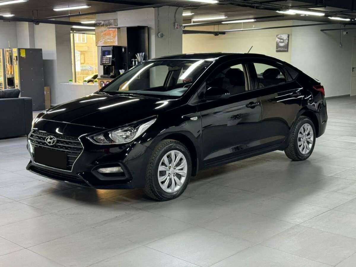 Купить Hyundai Solaris с пробегом. Фото: #0