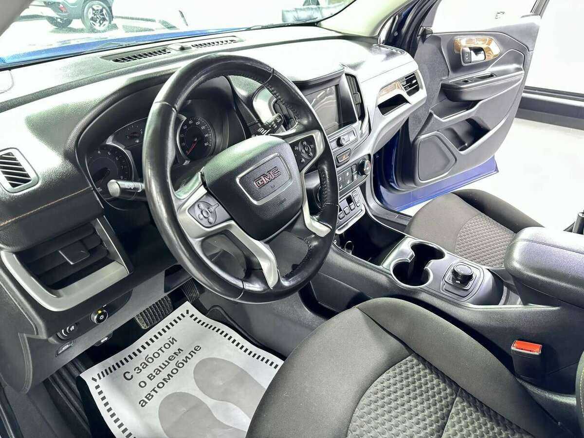 Купить GMC Terrain с пробегом. Фото: #11