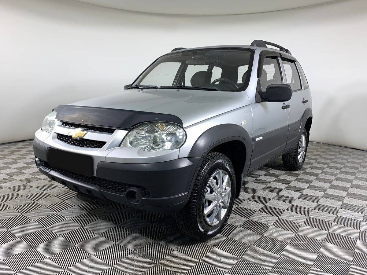 Купить Chevrolet Niva с пробегом. Фото: #0