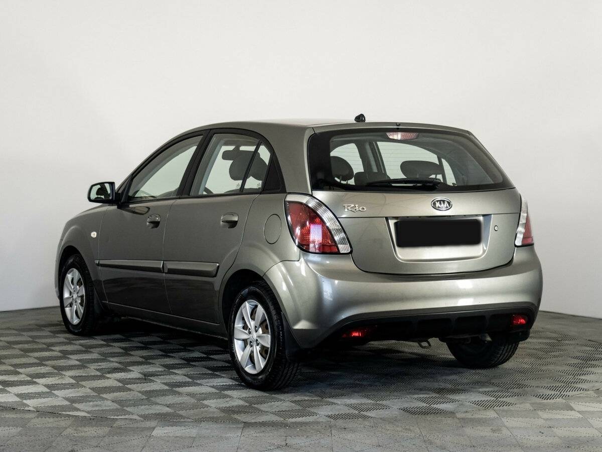 Купить Kia Rio с пробегом. Фото: #5
