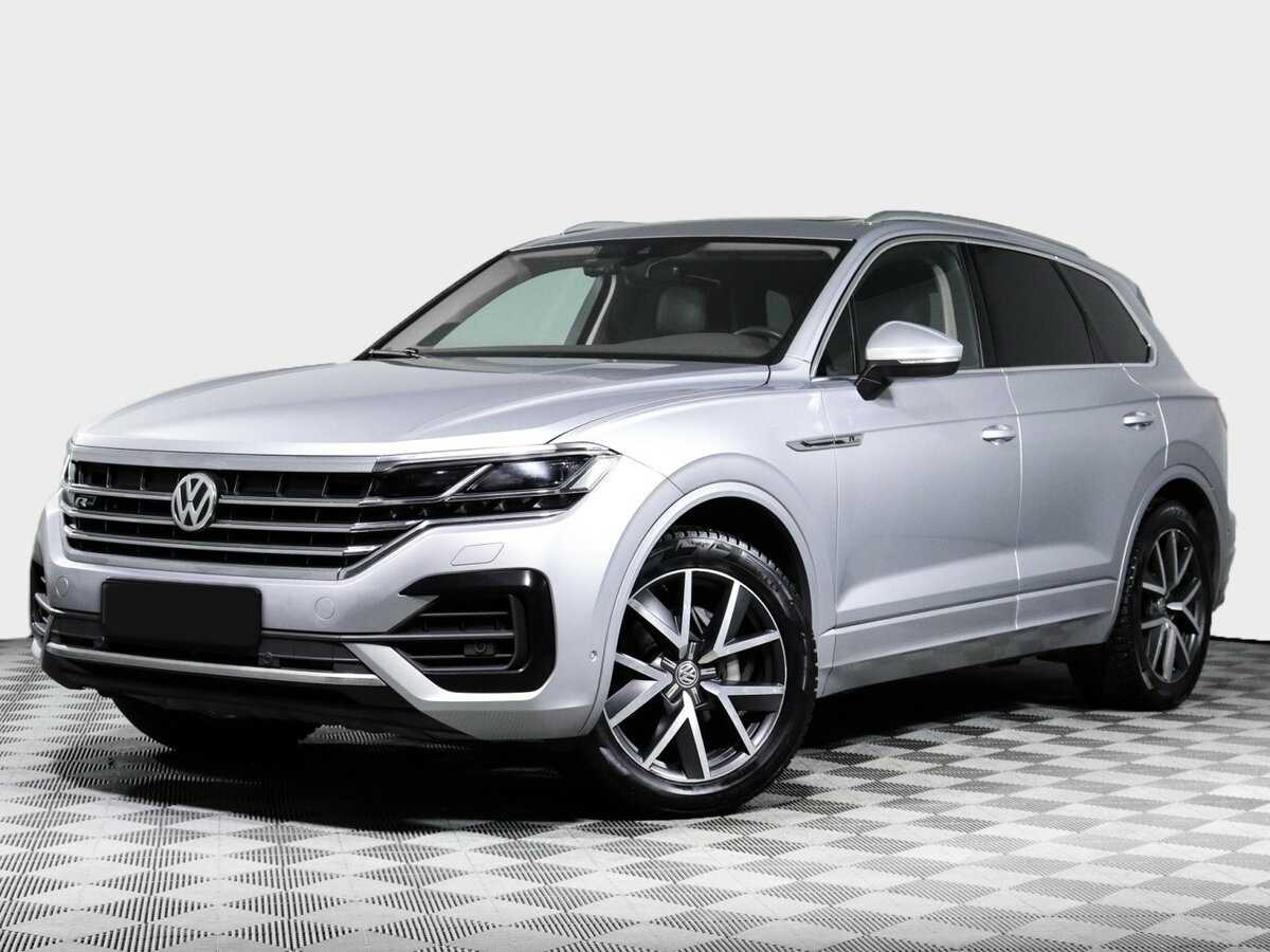 Купить Volkswagen Touareg с пробегом. Посмотреть фото