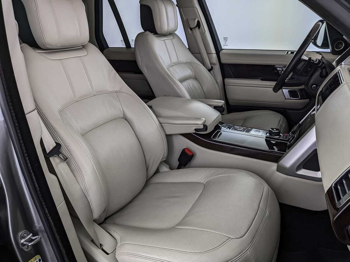 Купить Land Rover Range Rover с пробегом. Фото: #21