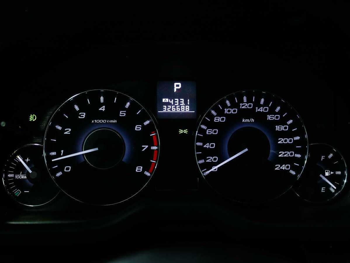 Купить Subaru Outback с пробегом. Фото: #10