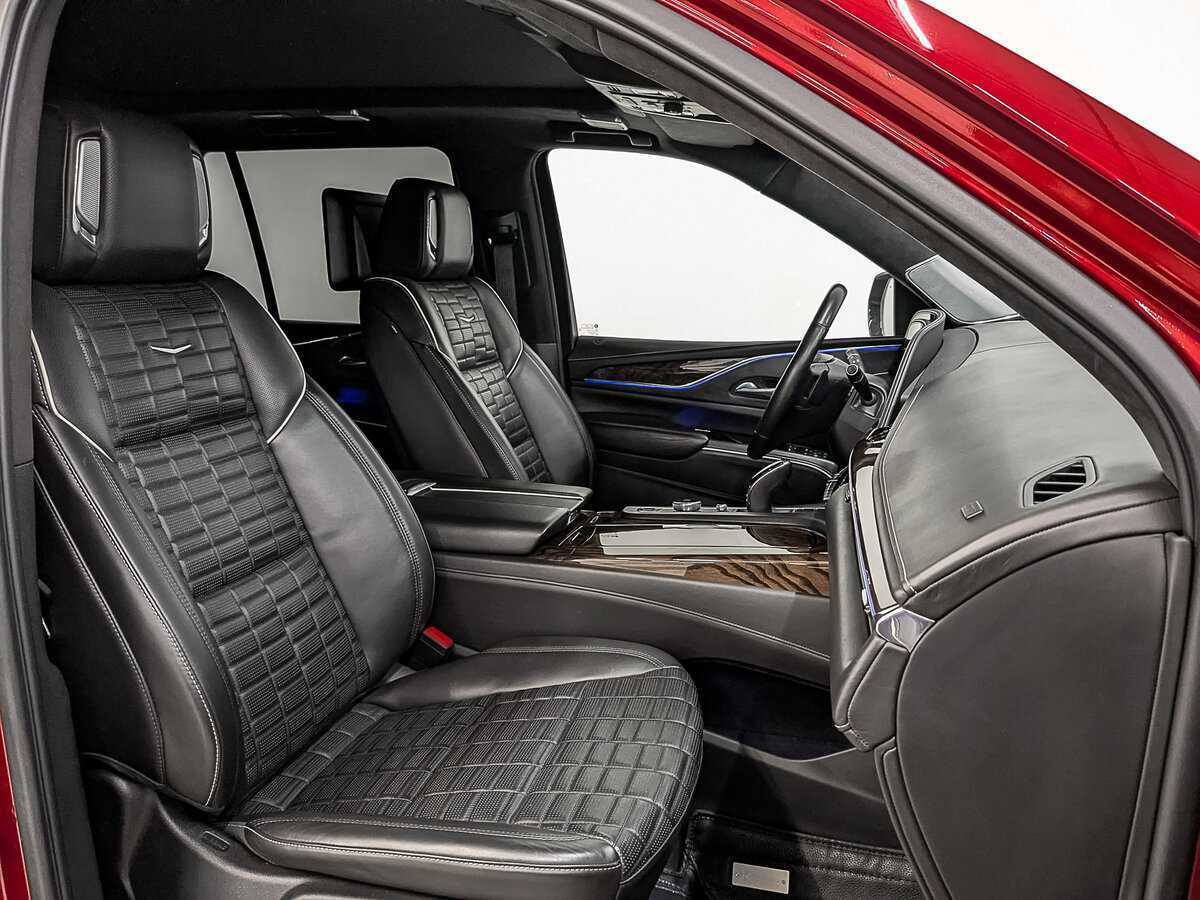 Купить Cadillac Escalade с пробегом. Фото: #20