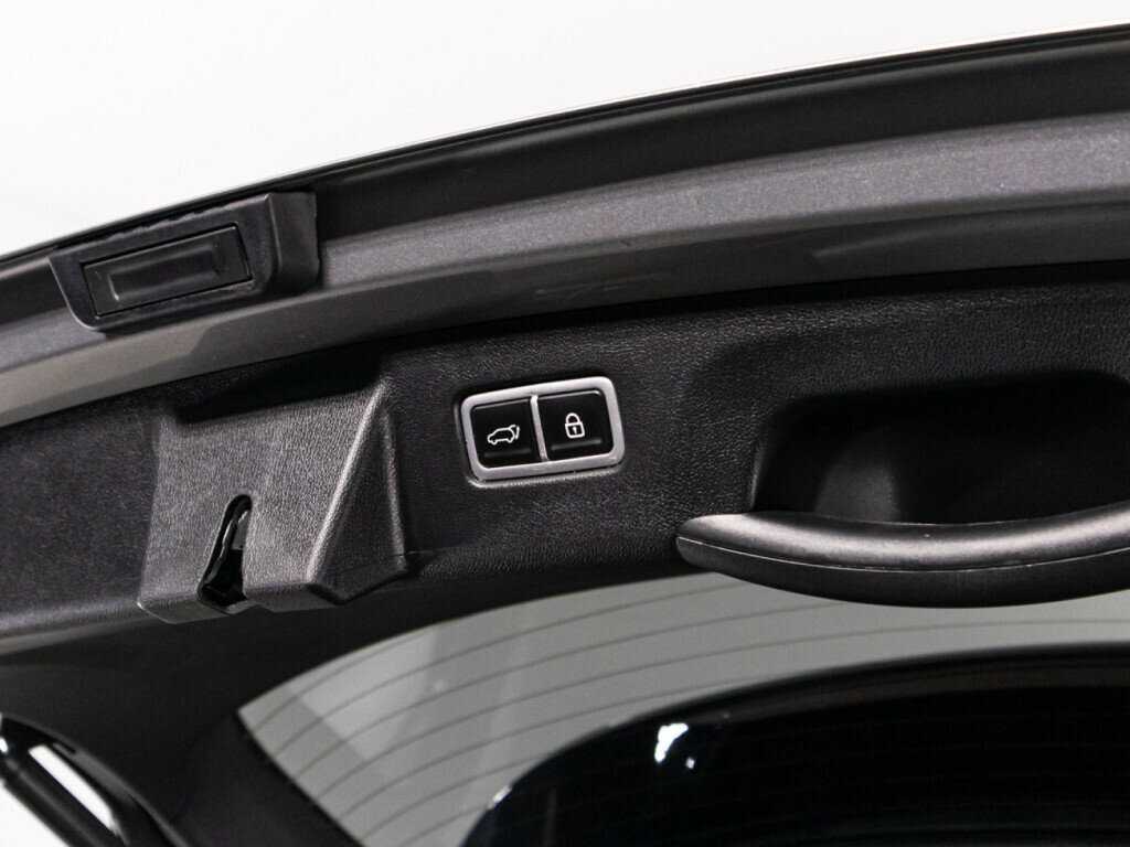 Купить Kia Sorento с пробегом. Фото: #14