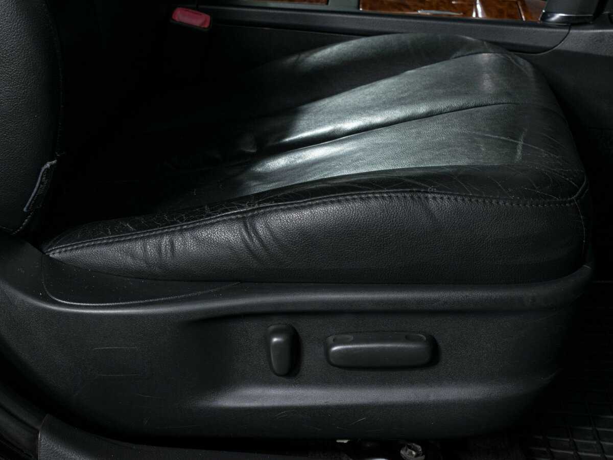 Купить Toyota Camry с пробегом. Фото: #12