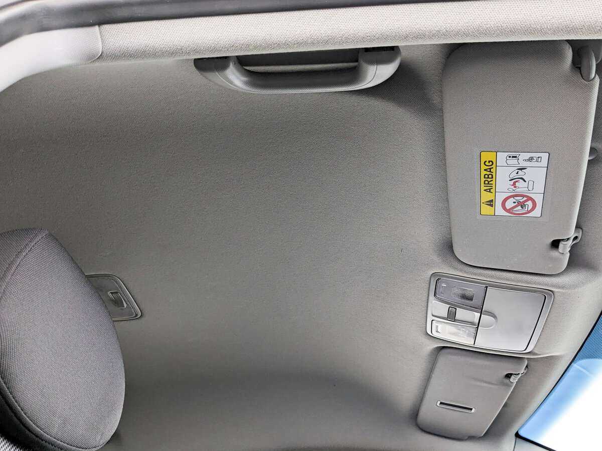 Купить Hyundai Solaris с пробегом. Фото: #14